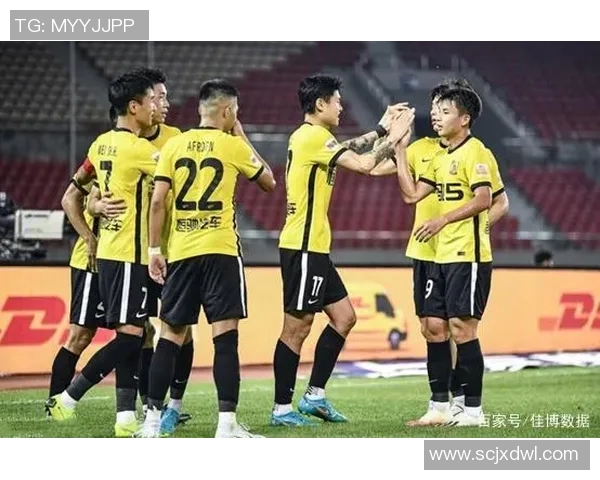 深圳足球队在城市联赛中的状态分析与表现评估探讨